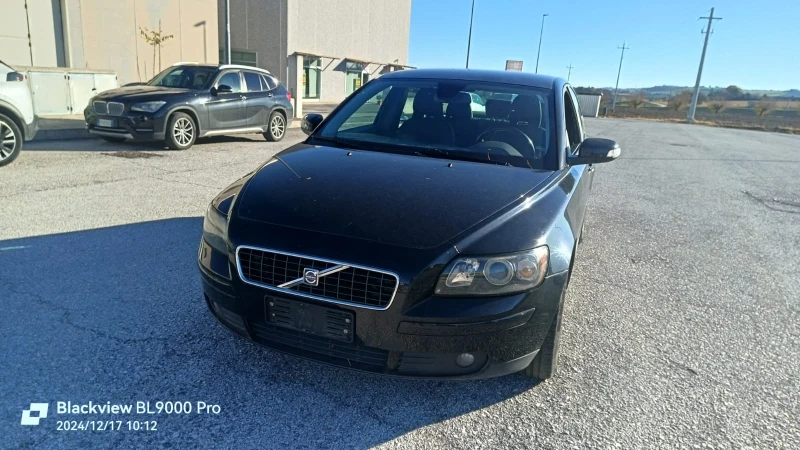 Volvo S40 Седан, снимка 1 - Автомобили и джипове - 48456277