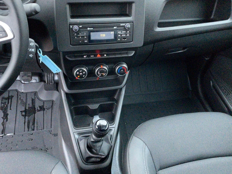 Renault Express НОВ!TCE/HP/TCe/LED/KLIMA/456v, снимка 10 - Автомобили и джипове - 50378249