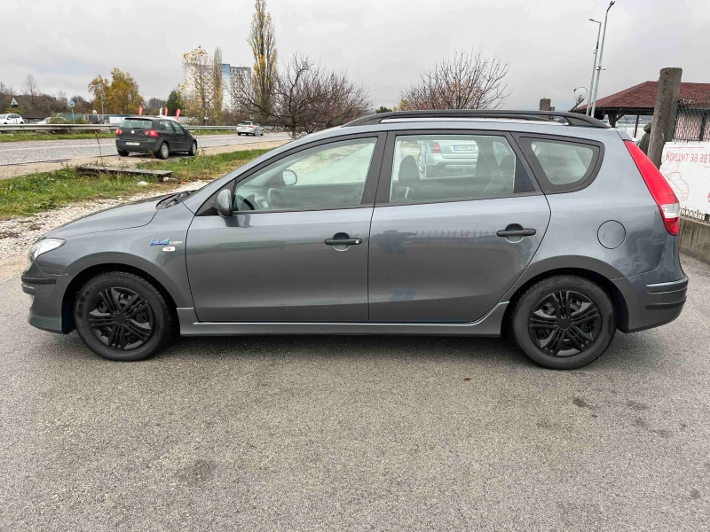 Hyundai I30 1.6CRDI 90кс 6 СКОРОСТИ АВТОПИЛОТ КЛИМАТРОНИК , снимка 6 - Автомобили и джипове - 52471460