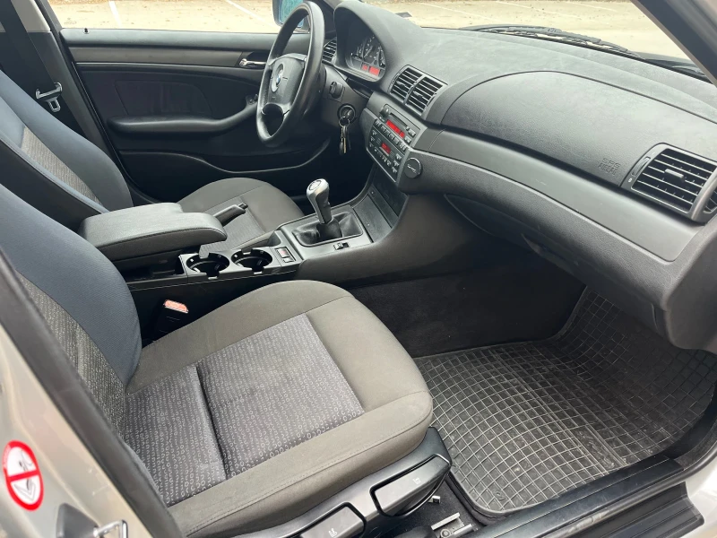 BMW 320, снимка 5 - Автомобили и джипове - 52711377