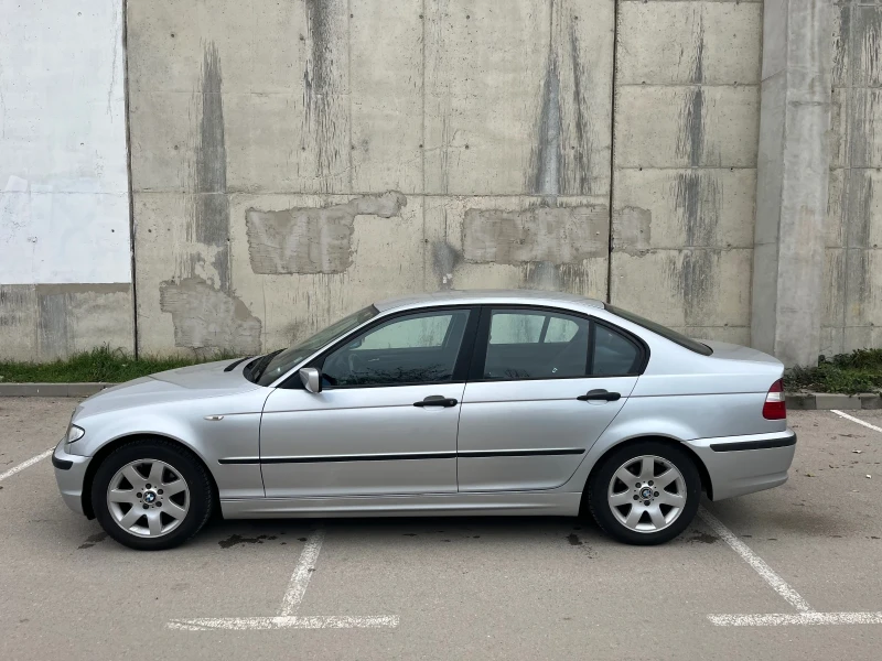 BMW 320, снимка 2 - Автомобили и джипове - 52711377