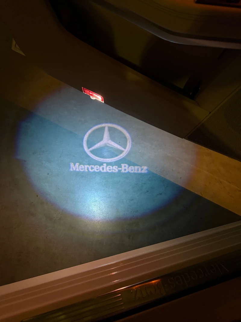 Mercedes-Benz E 350 Генерация / Напълно обслужена, снимка 12 - Автомобили и джипове - 53182653