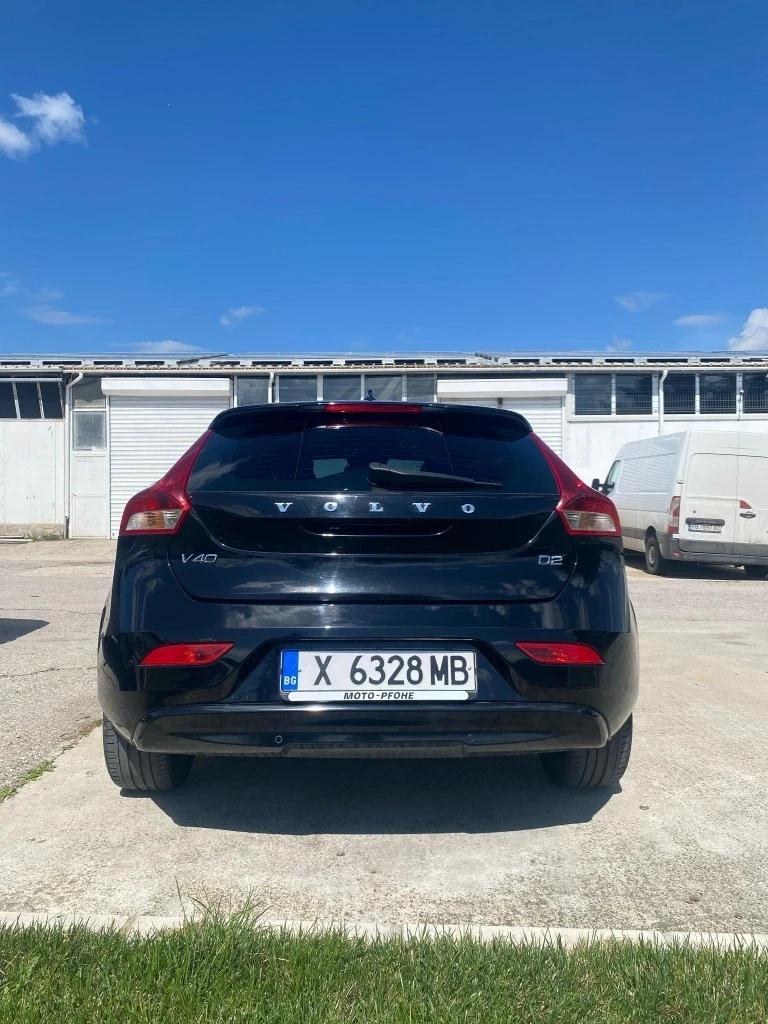 Volvo V40 1.6, снимка 5 - Автомобили и джипове - 54527989