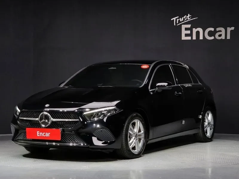 Mercedes-Benz A 220