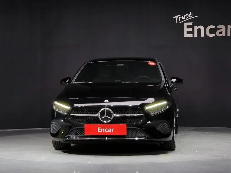 Mercedes-Benz A 220, снимка 3 - Автомобили и джипове - 54836937