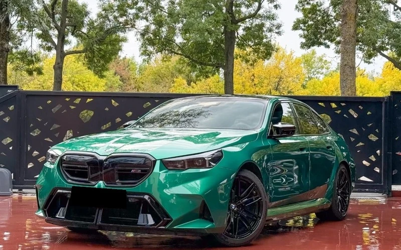 BMW M5