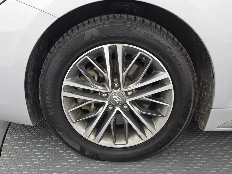 Hyundai Grandeur 3.0 Lpi Taxi Type Vip Package, снимка 5 - Автомобили и джипове - 55643658