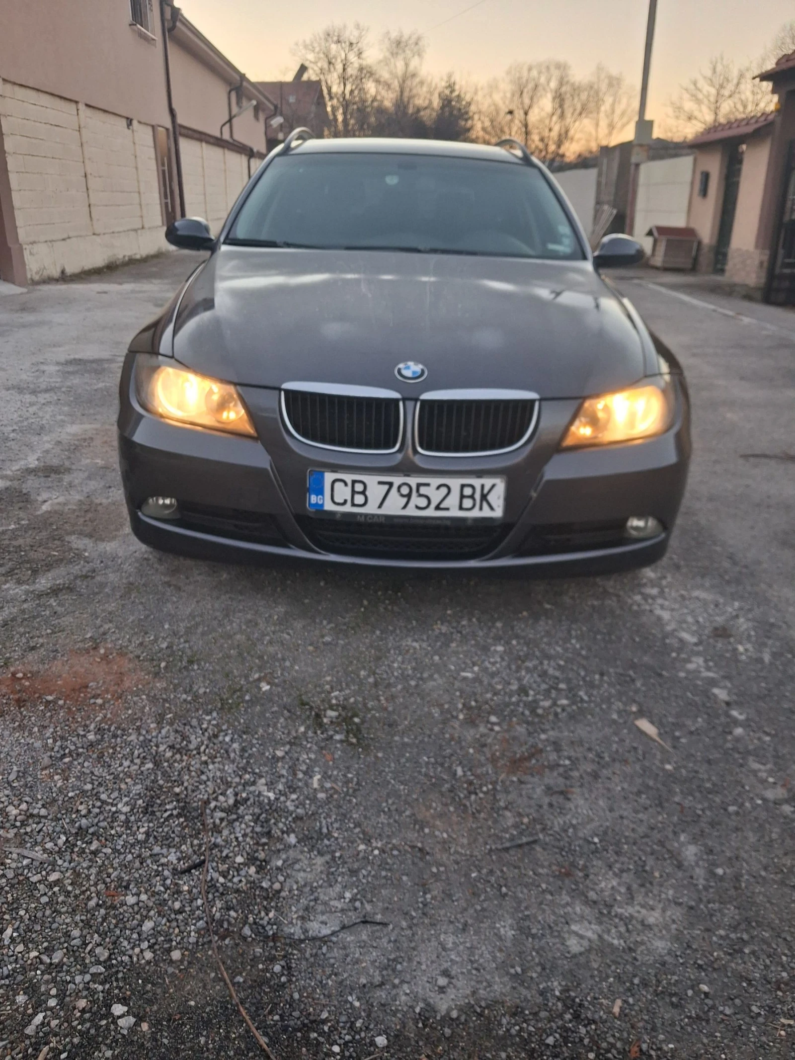 BMW 320, снимка 1