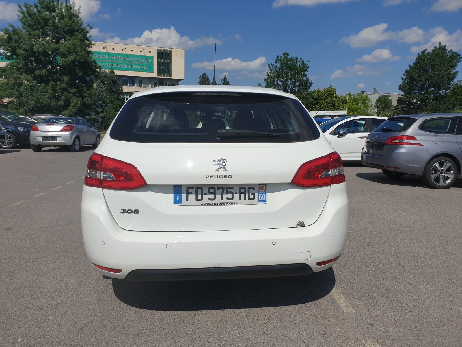 Peugeot 308 1.5HDI - изображение 7