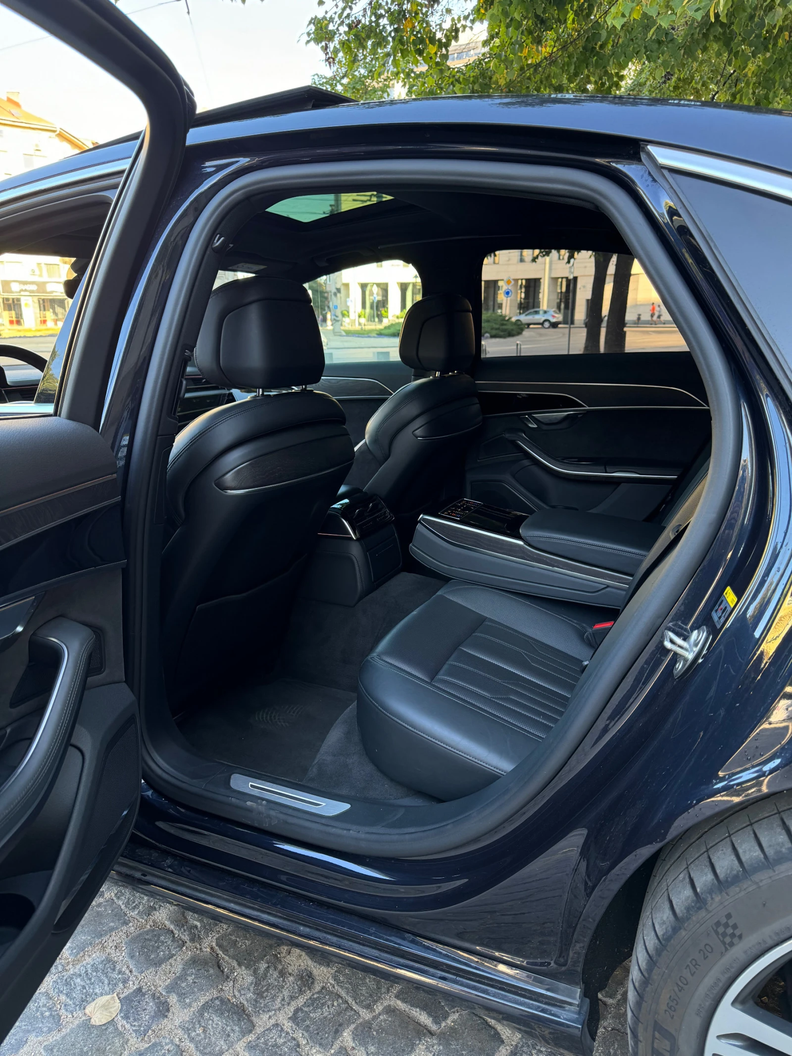 Audi A8 50 TDI Quattro  | Mobile.bg   11