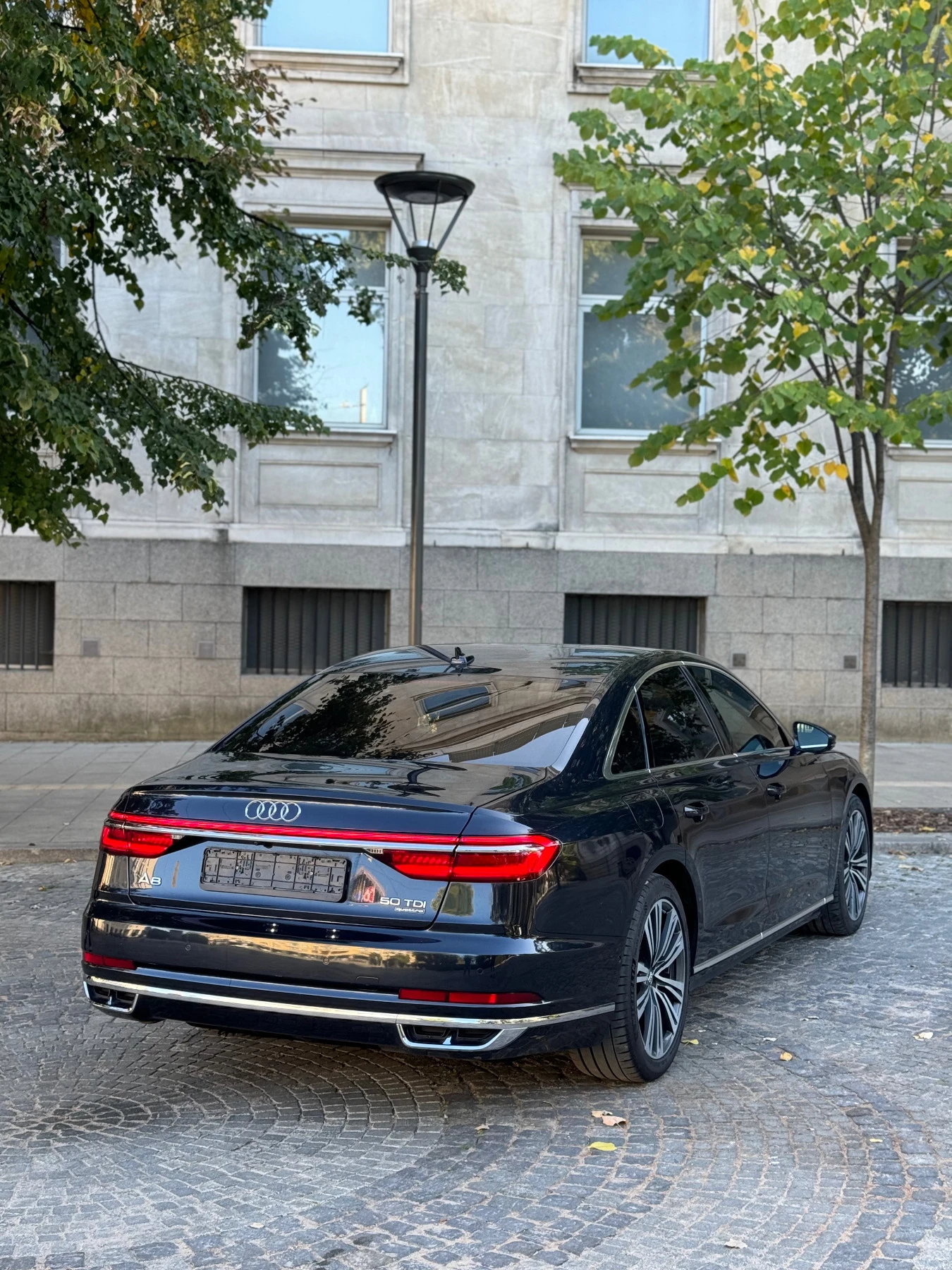 Audi A8 50 TDI Quattro  - изображение 5