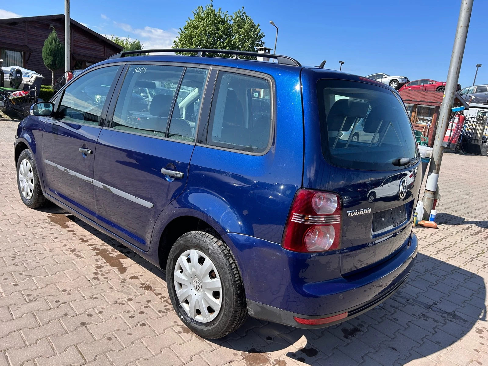 VW Touran 1.4TSI 6+ 1 EURO 5 ЛИЗИНГ - изображение 8