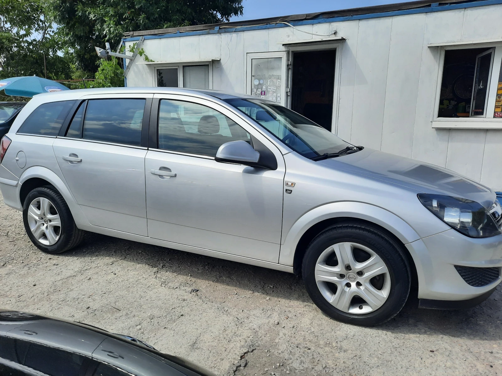 Opel Astra 2010та 1.7TDIКАТО НОВА - изображение 5