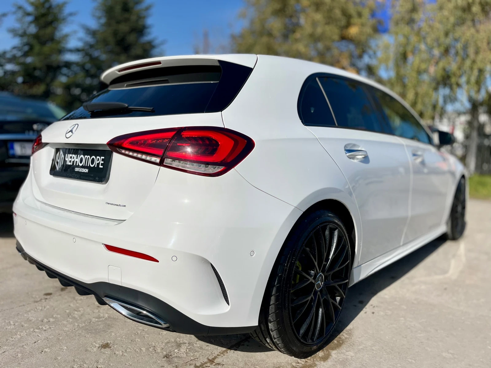 Mercedes-Benz A 180 CDI Premium AMG Sport 9G tronic - изображение 6