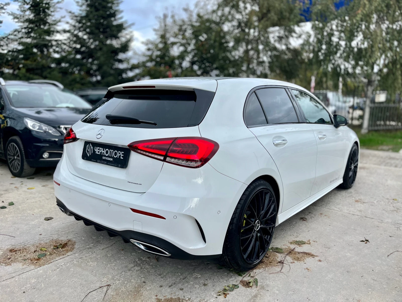 Mercedes-Benz A 180 CDI Premium AMG Sport 9G tronic - изображение 6