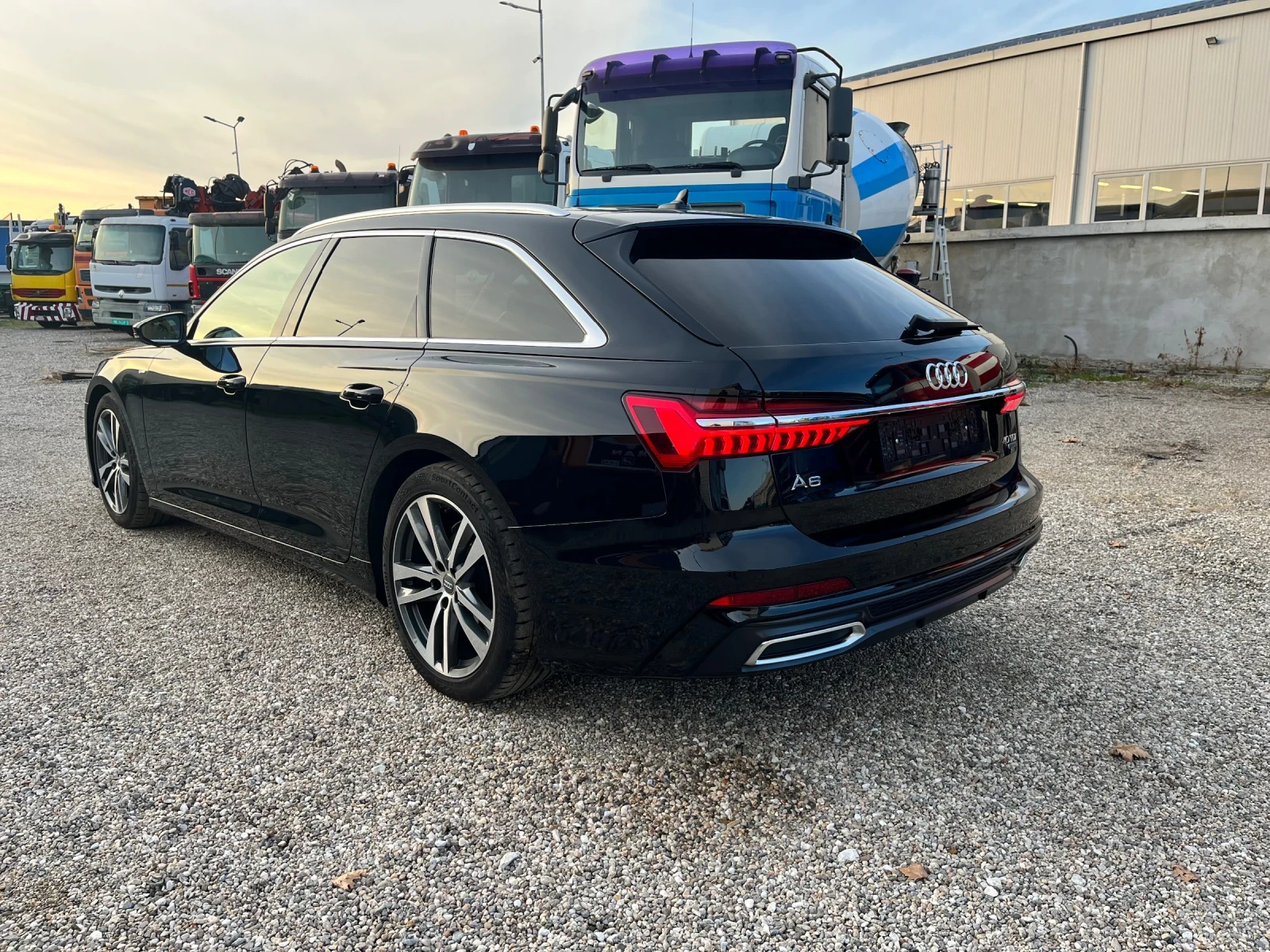 Audi A6 AVANT S-LINE 4.0 - изображение 4