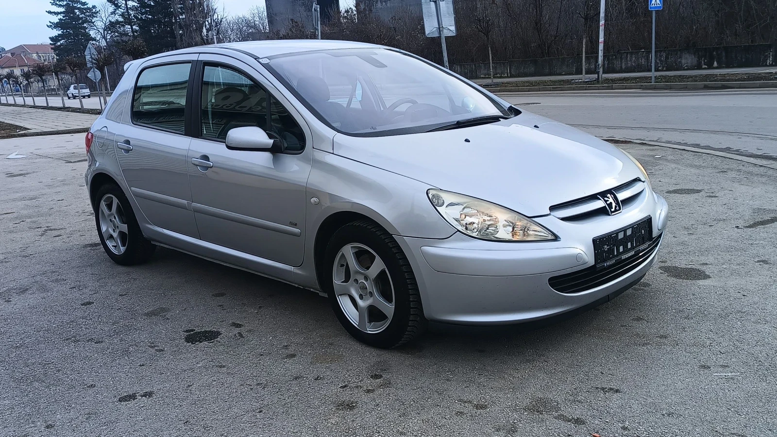 Peugeot 307 2.0 GTI dizel 136к.с 6 скорости - изображение 2