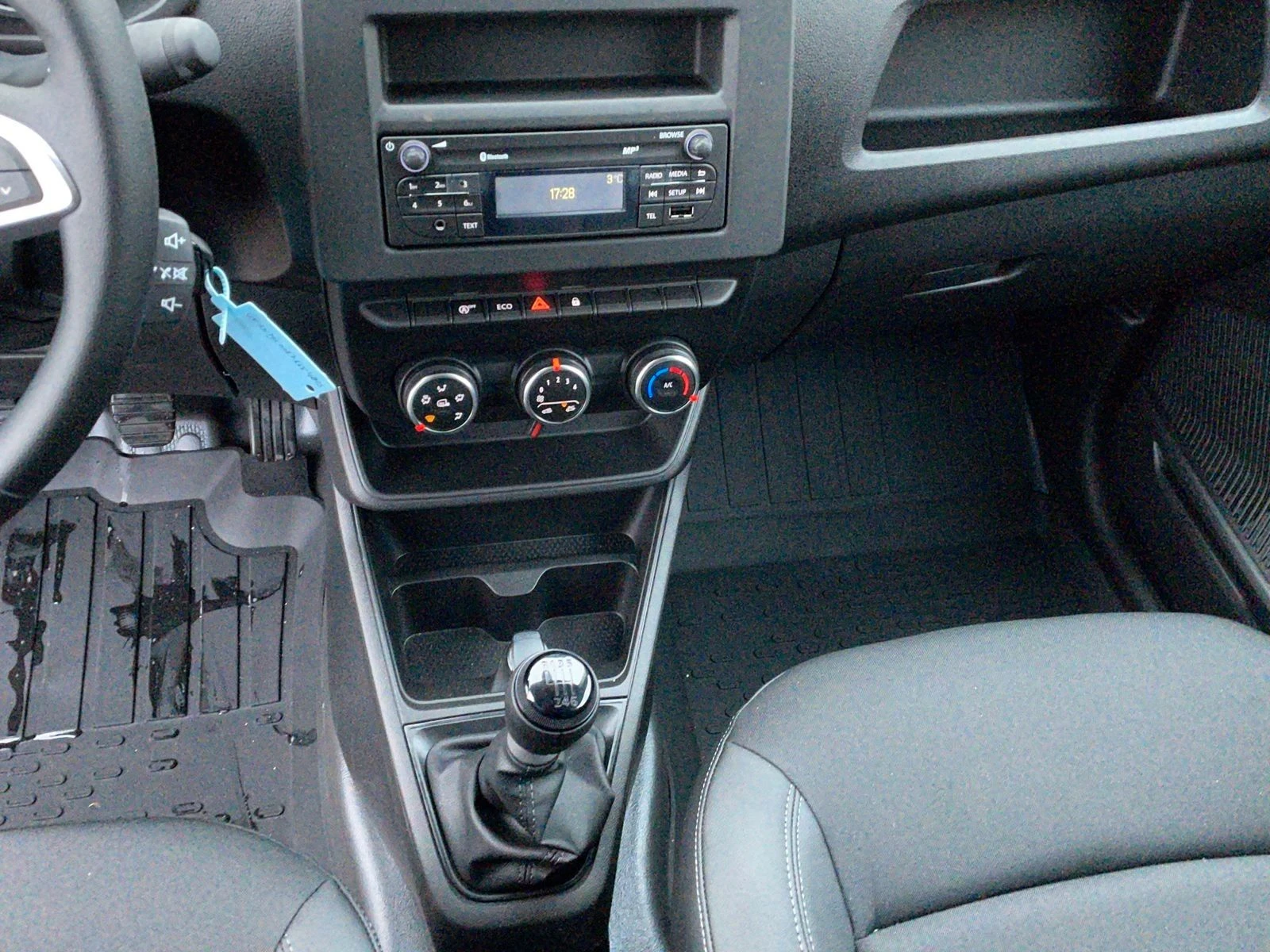 Renault Express НОВ!TCE/HP/TCe/LED/KLIMA/456v - изображение 10