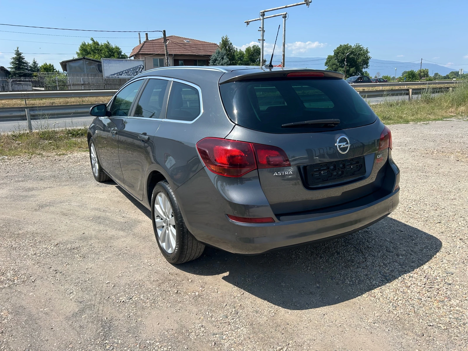 Opel Astra 1.7 CDTI SPORT COSMO - изображение 5
