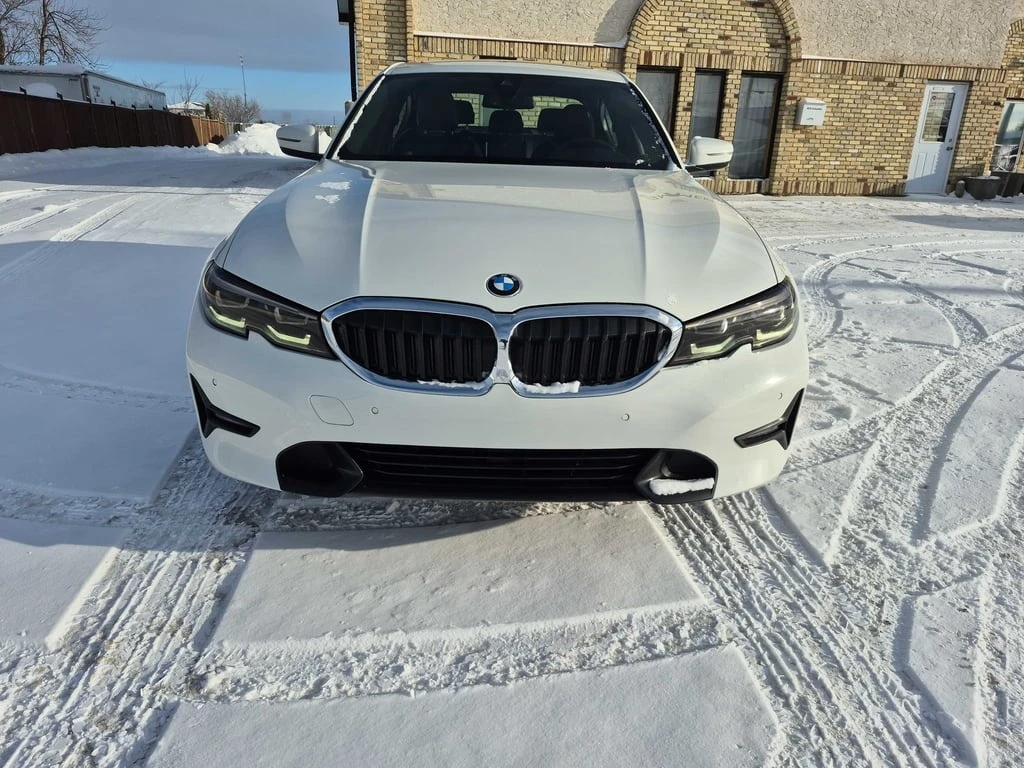BMW 330 * 330i xDrive * CARFAX * ��� ������������ ������ | Mobile.bg � ����������� 1
