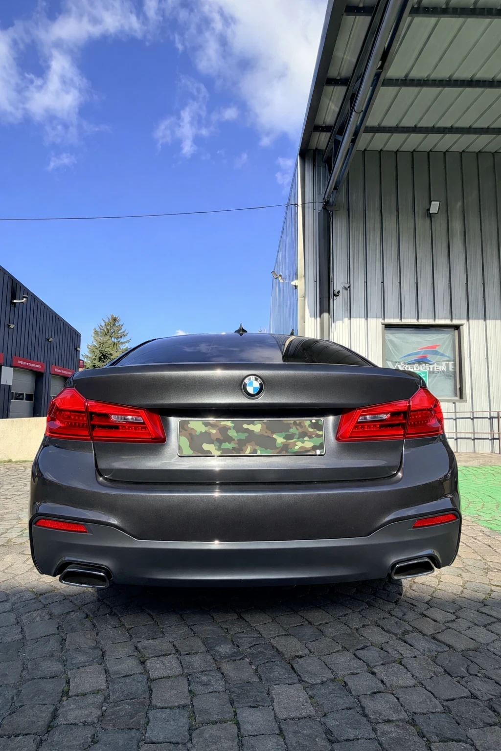 BMW 530 xDrive, SoftClose, Panorama - изображение 4