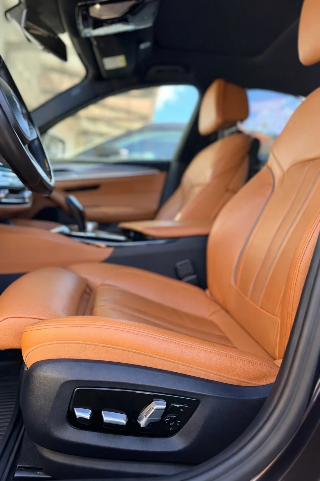 BMW 530 xDrive, SoftClose, Panorama - изображение 6