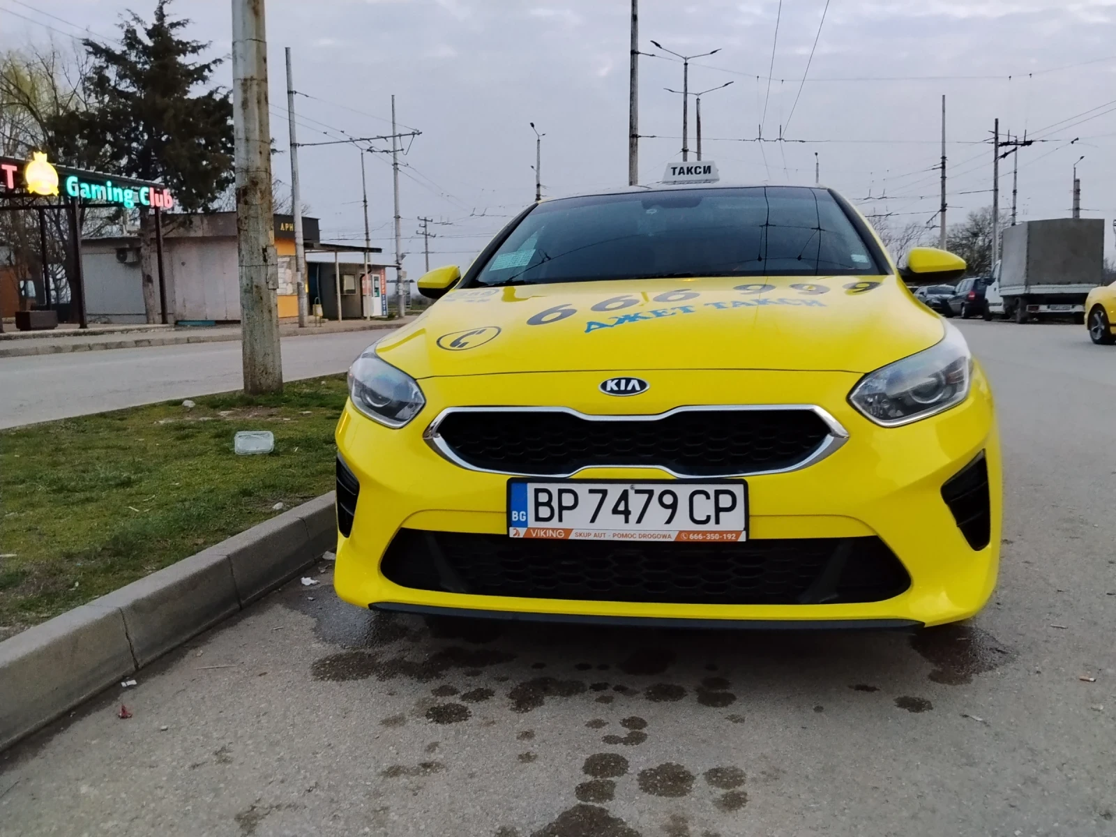Kia Ceed 1.4.100kгз, снимка 2 - Автомобили и джипове - 53968289