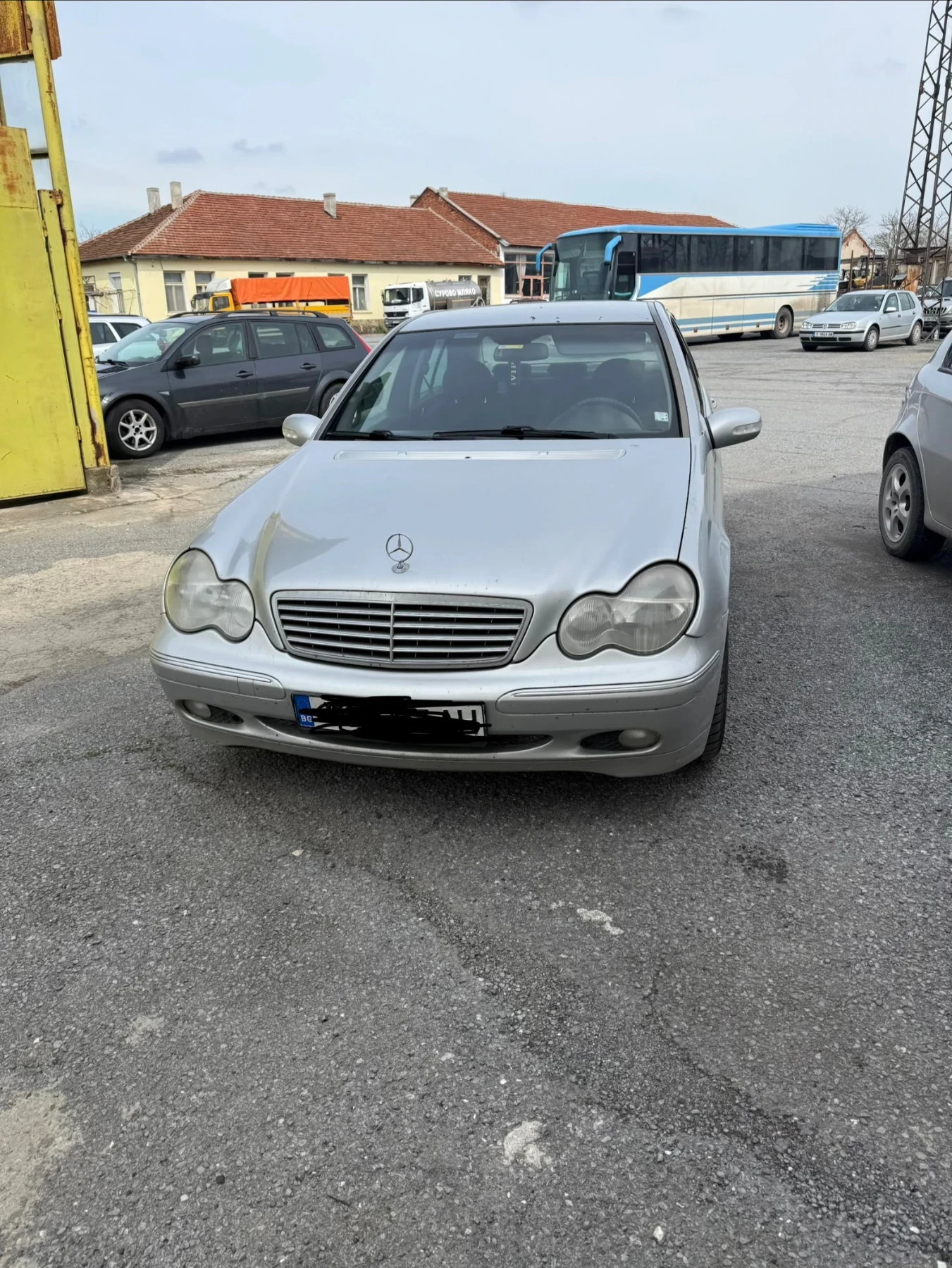 Mercedes-Benz C 220