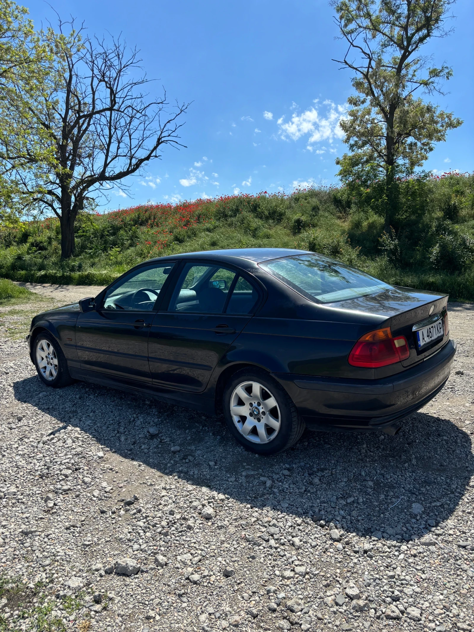 BMW 318, снимка 6 - Автомобили и джипове - 54672860