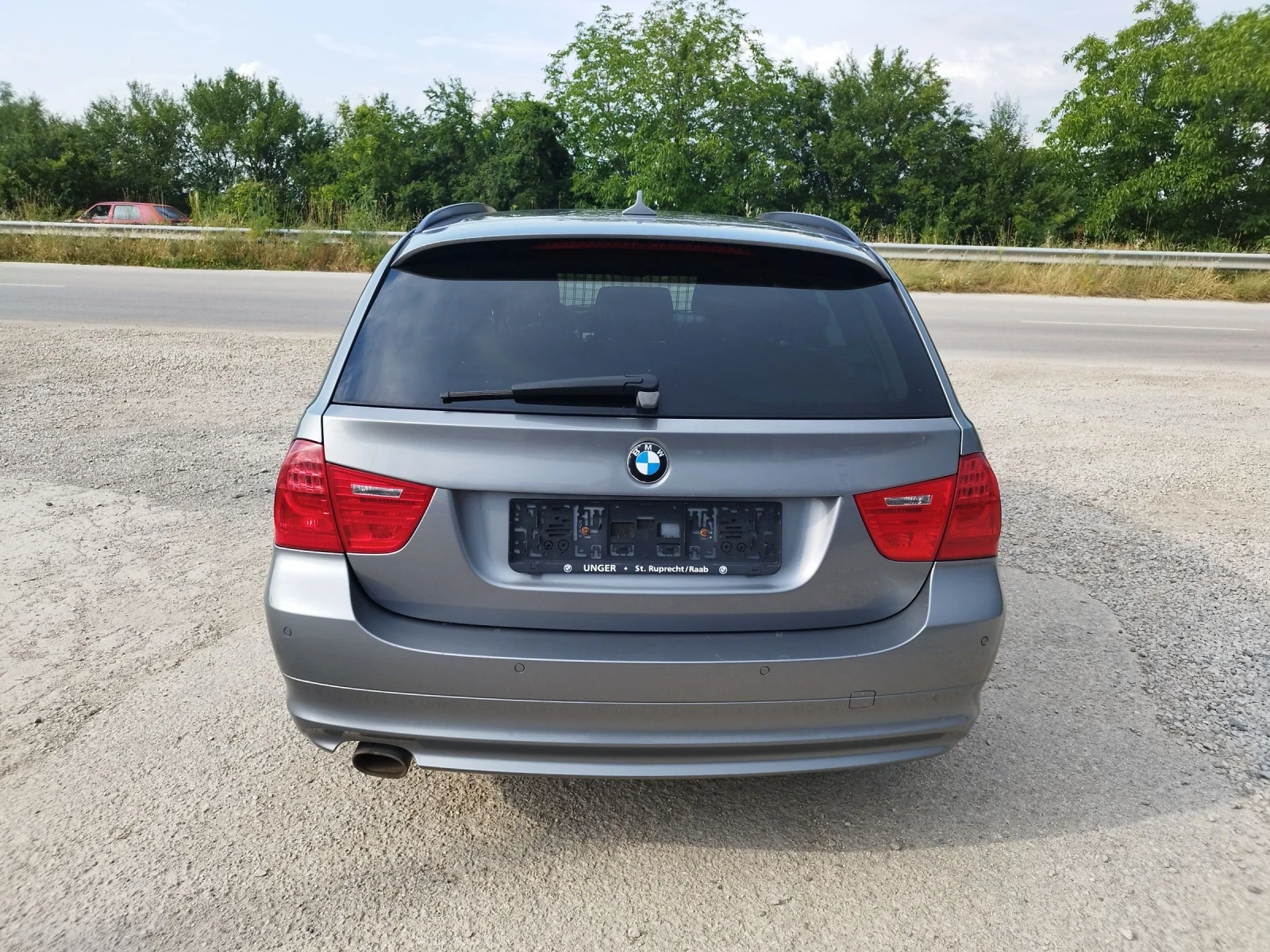 BMW 320 2.0 XD 184 kc Face, снимка 4 - Автомобили и джипове - 55128913