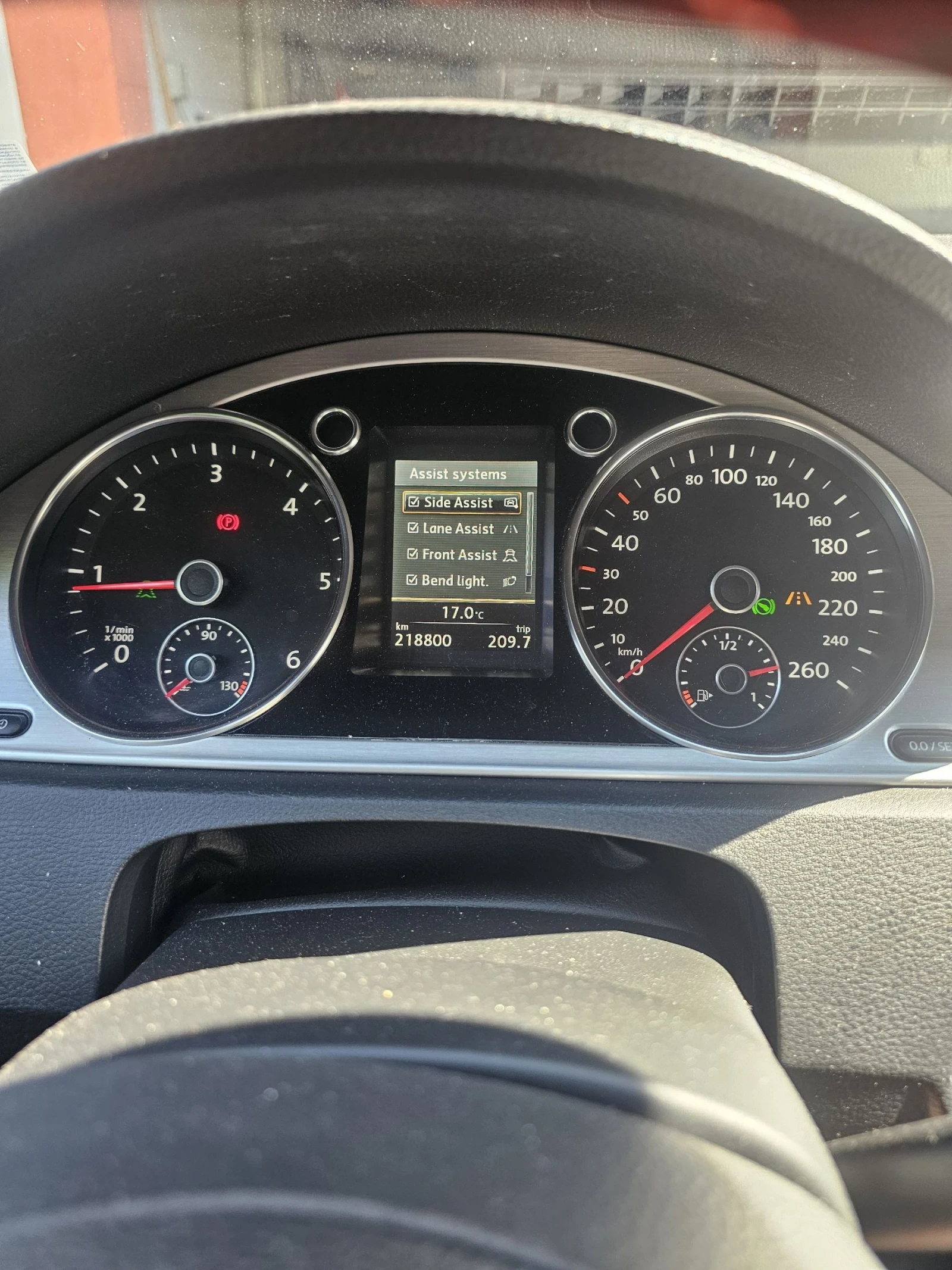 VW Passat, снимка 14 - Автомобили и джипове - 55239417