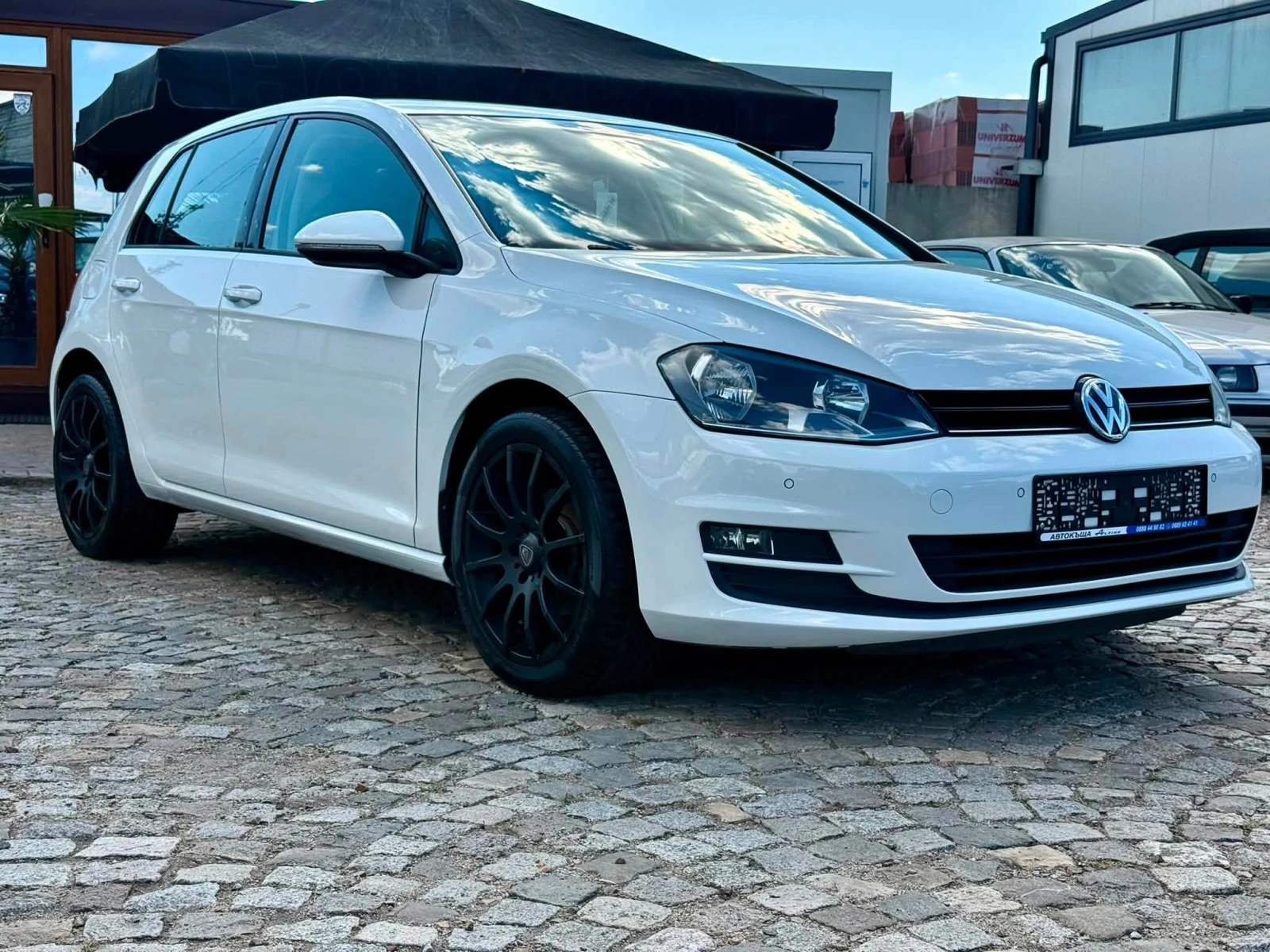 VW Golf 1.6 НАПЪЛНО ОБСЛУЖЕН, снимка 7 - Автомобили и джипове - 55537059