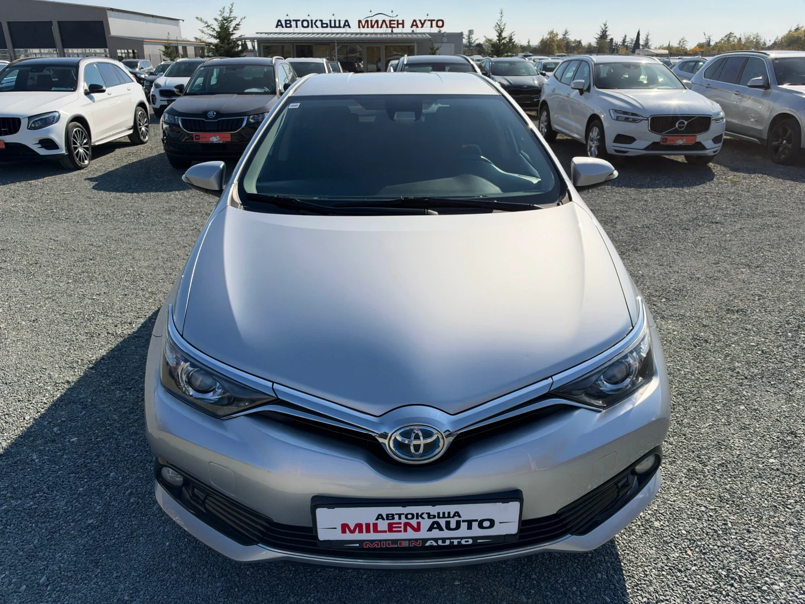 Toyota Auris (KATO НОВА)^(ХИБРИД), снимка 2 - Автомобили и джипове - 56573408