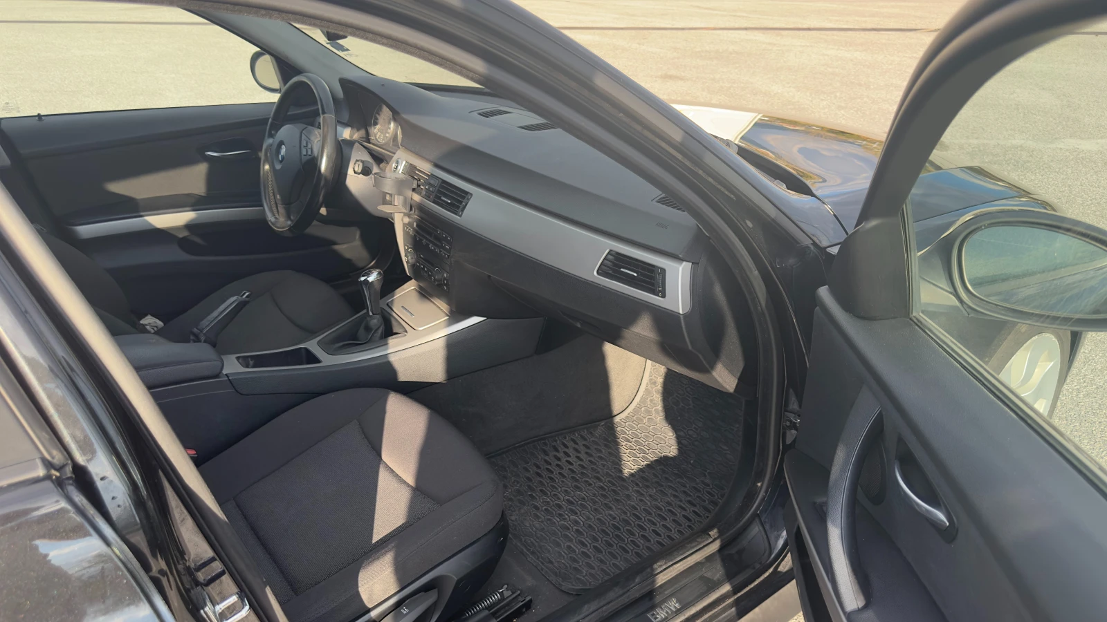 BMW 320 E91, снимка 7 - Автомобили и джипове - 56647080