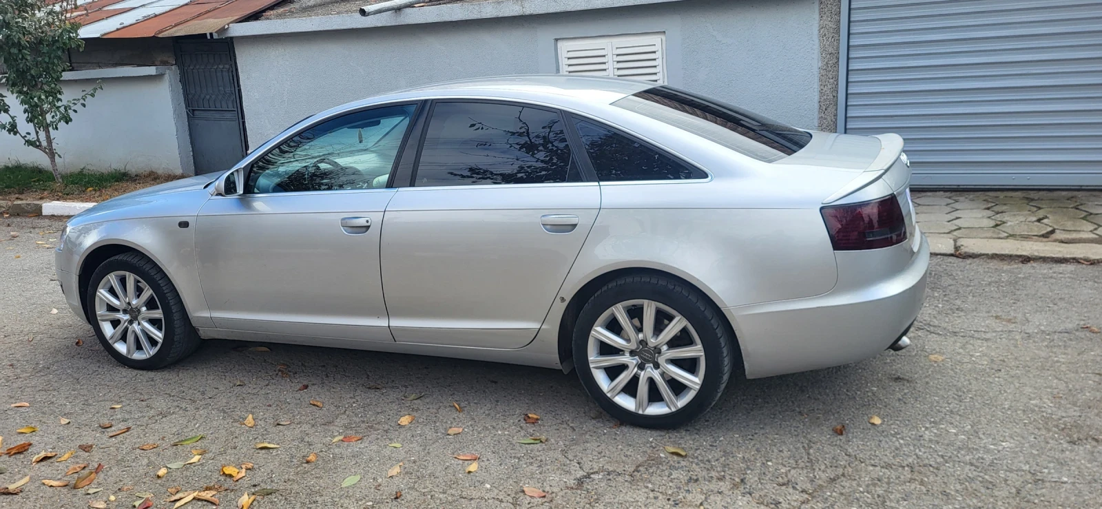 Audi A6 2.0TDI, снимка 6 - Автомобили и джипове - 56685146