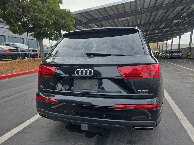 Audi Q7 1ВИ СОБСТВЕНИК* PRESTIGE* BOSE* ОБДУХ* PANO* , снимка 5 - Автомобили и джипове - 47871079