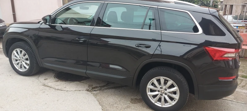 Skoda Kodiaq, снимка 2 - Автомобили и джипове - 48225872