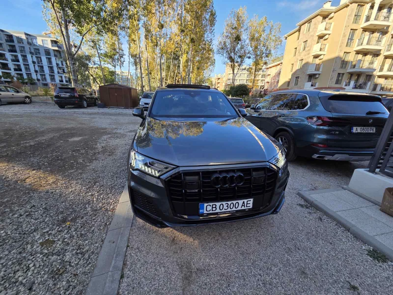 Audi Q7, снимка 3 - Автомобили и джипове - 52555586