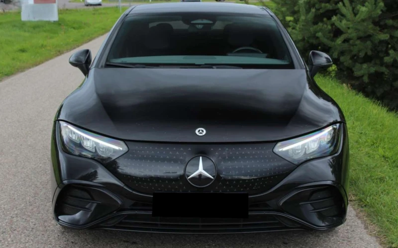 Mercedes-Benz EQE 300 AMG Line, снимка 2 - Автомобили и джипове - 52693517