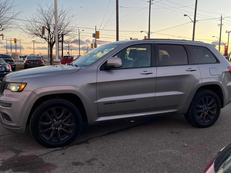 Jeep Grand cherokee 2019 High Altitude * CARFAX * БЕЗ ПЪРВОНАЧАЛНА, снимка 3 - Автомобили и джипове - 52793199