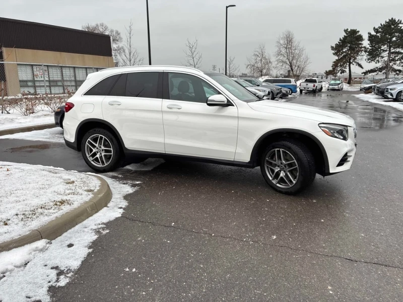 Mercedes-Benz GLC * 300 * CARFAX * БЕЗ ПЪРВОНАЧАЛНА ВНОСКА, снимка 3 - Автомобили и джипове - 53056992
