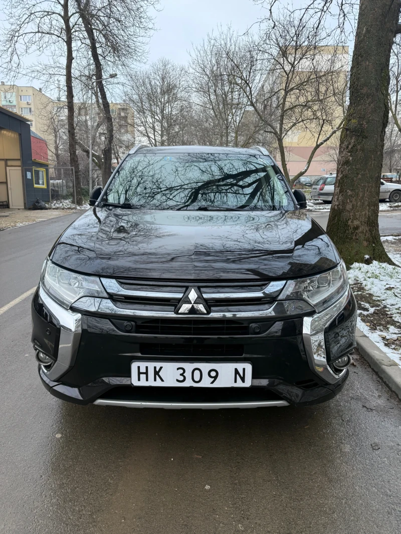 Mitsubishi Outlander, снимка 3 - Автомобили и джипове - 53468083