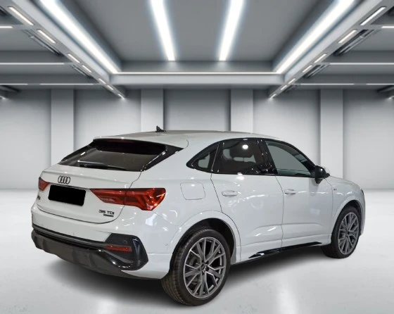 Audi Q3 Sportback 35 TDI = S-line = Гаранция - изображение 2