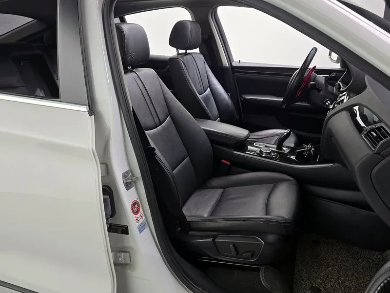 BMW X4 XDRIVE20D, снимка 13 - Автомобили и джипове - 54751502