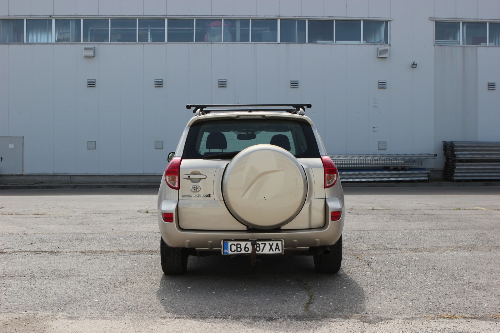 Toyota Rav4 2.2 D4D 136 - изображение 5