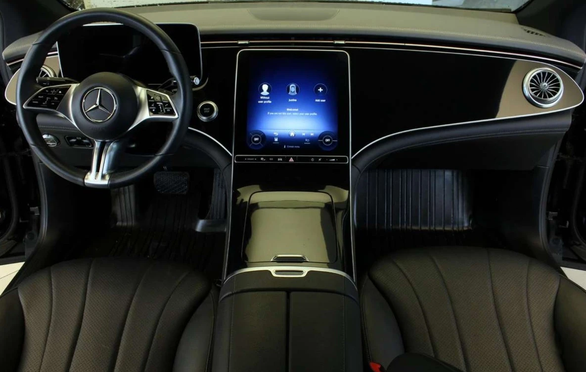 Mercedes-Benz EQE 300 AMG Line - изображение 8