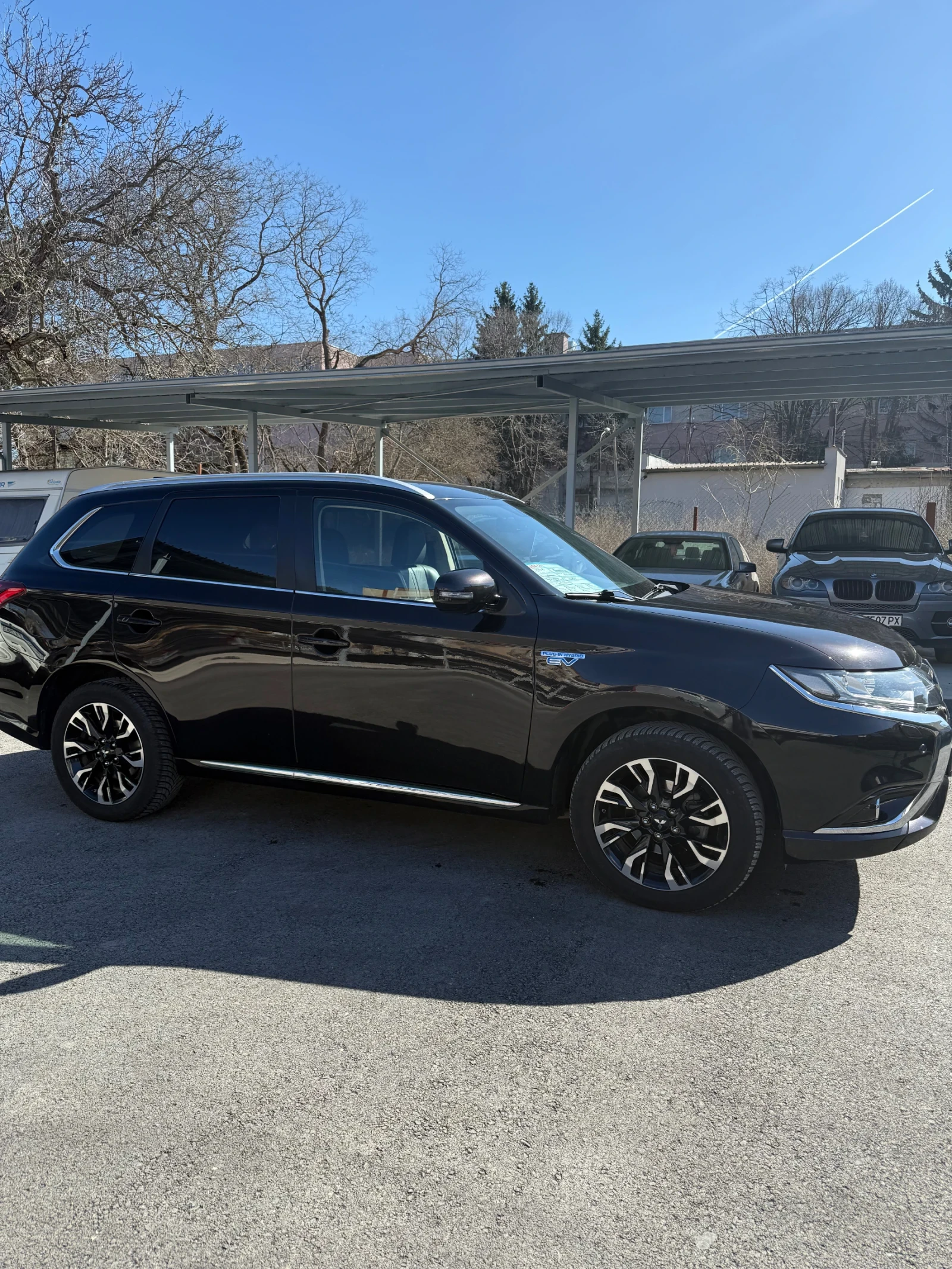 Mitsubishi Outlander, снимка 17 - Автомобили и джипове - 53468083