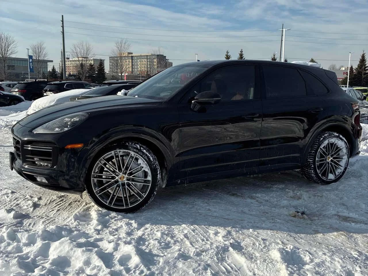 Porsche Cayenne * Turbo * CARFAX * ЦЕНА ДО БГ - изображение 2