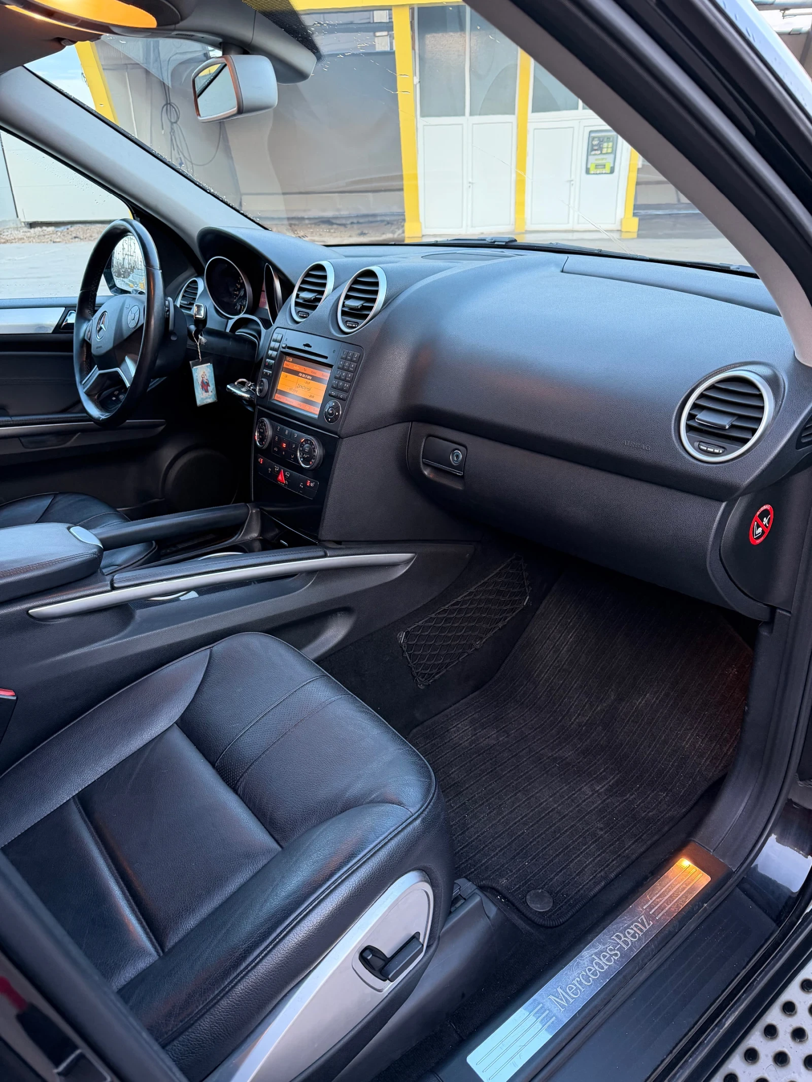 Mercedes-Benz ML 350, снимка 14 - Автомобили и джипове - 53977981