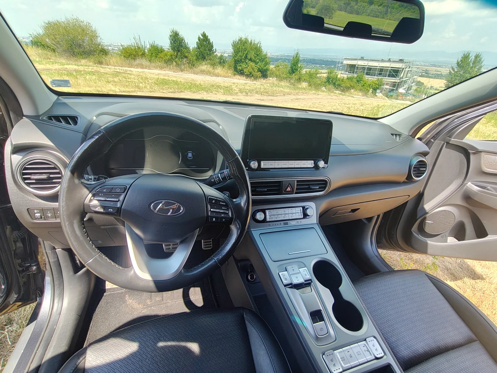 Hyundai Kona 64kw, снимка 13 - Автомобили и джипове - 55609600